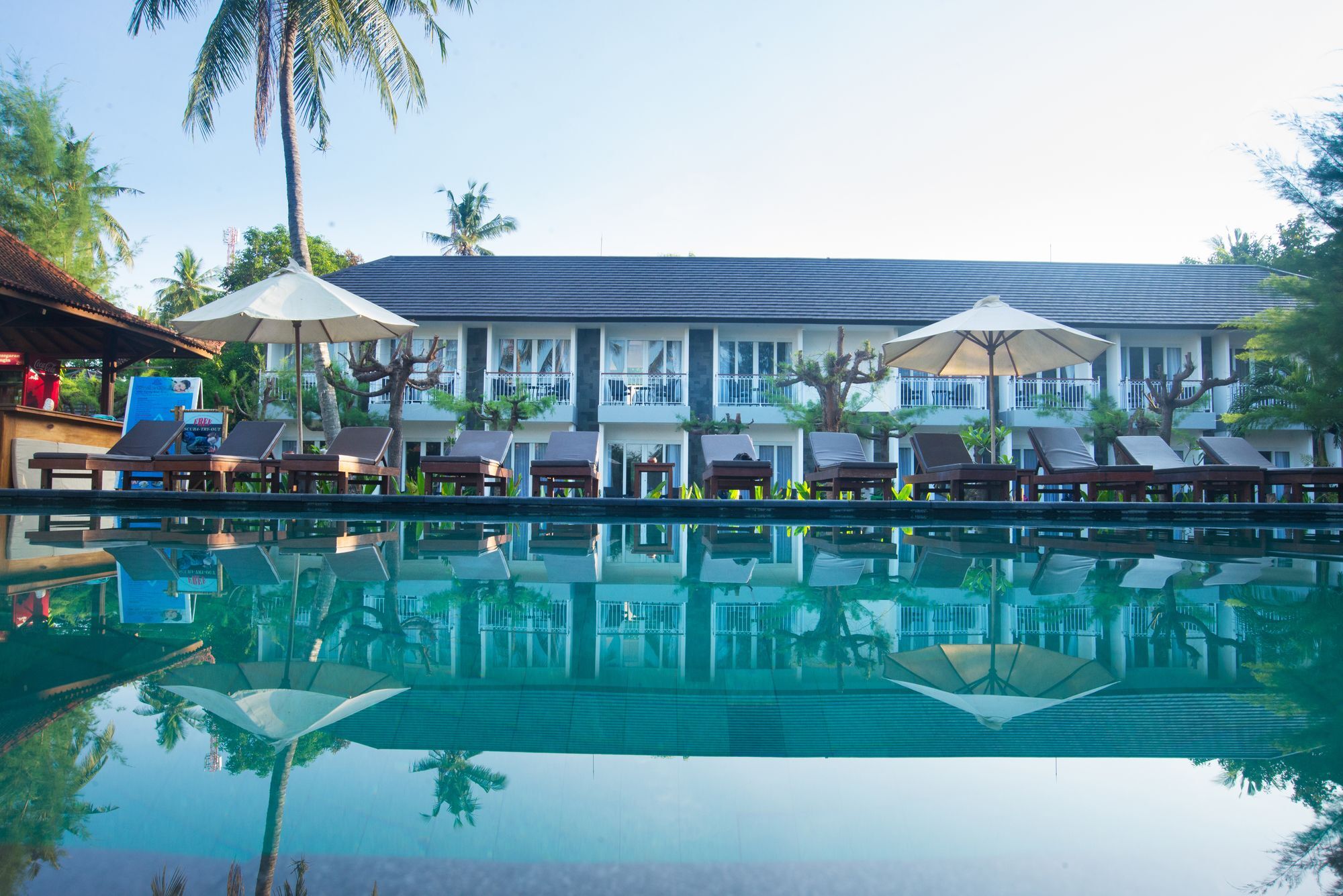 Royal Regantris Villa Karang Gili Air Esterno foto