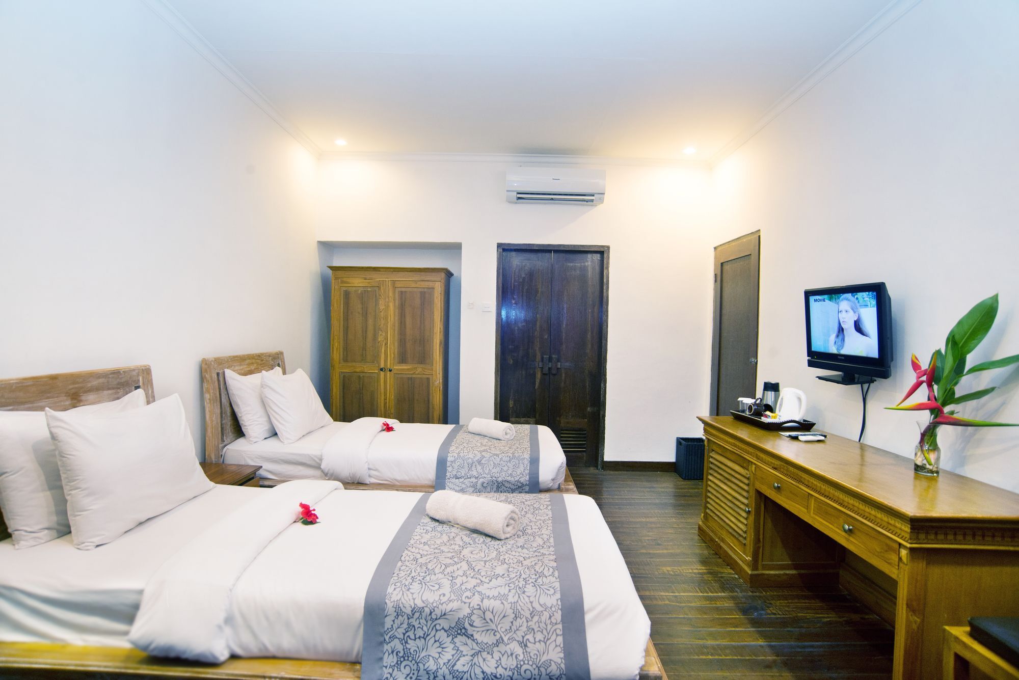 Royal Regantris Villa Karang Gili Air Esterno foto