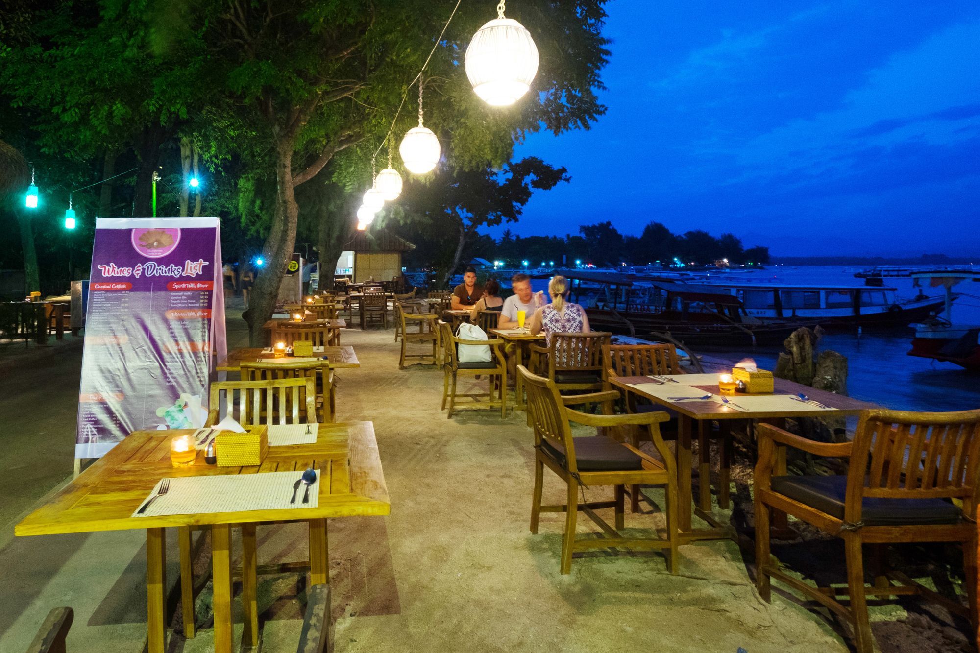 Royal Regantris Villa Karang Gili Air Esterno foto